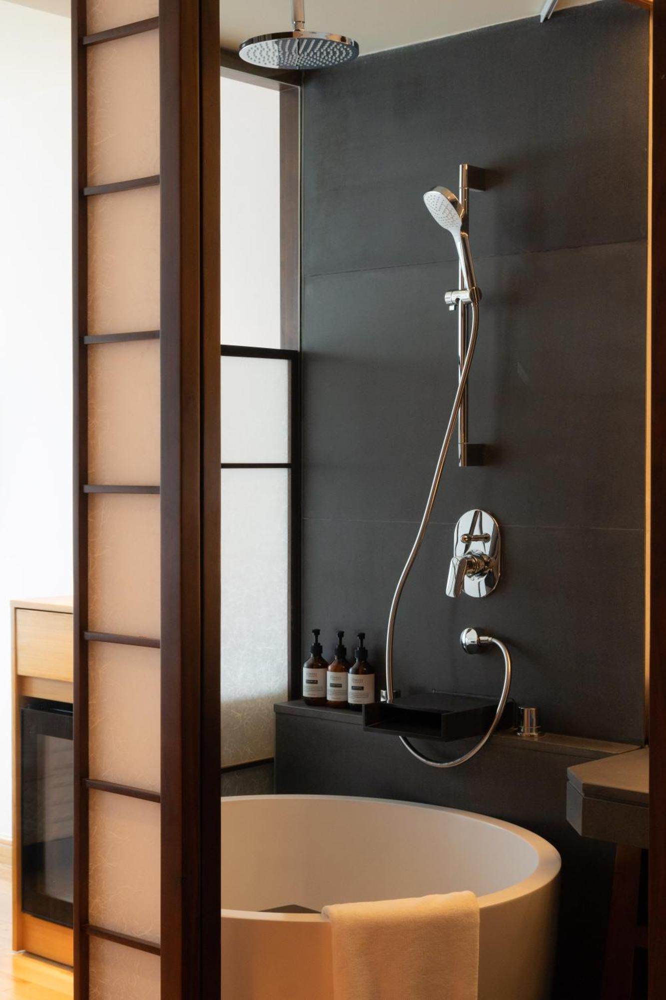 הו צ'י מין סיטי Suzu Saigon - A Boutique Hotel מראה חיצוני תמונה